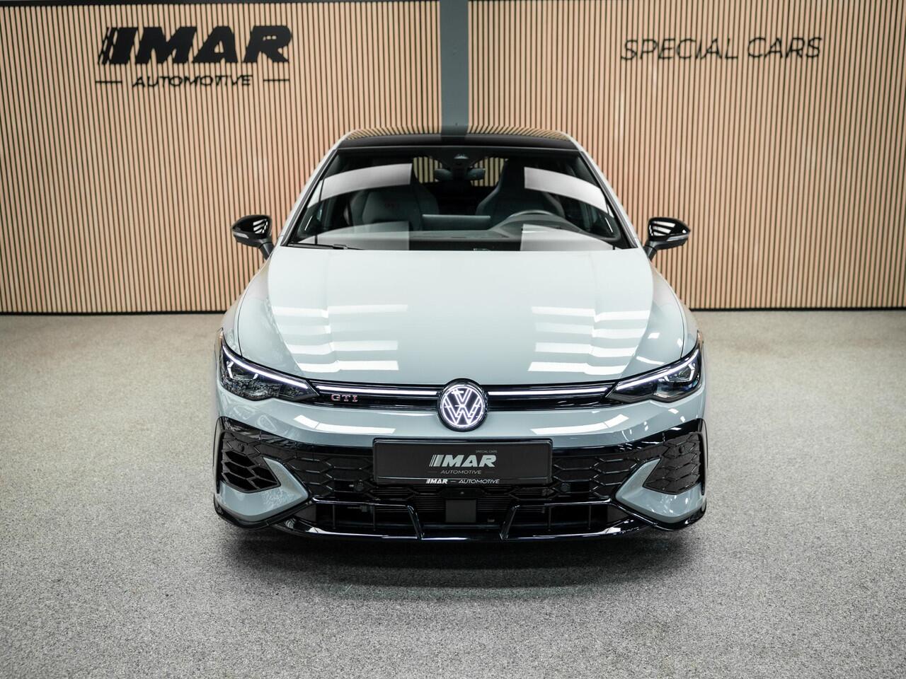 Volkswagen GOLF 2.0 TSI GTI Clubsport | Akrapovic | Head-Up | Stuurverwarming | Pano |
