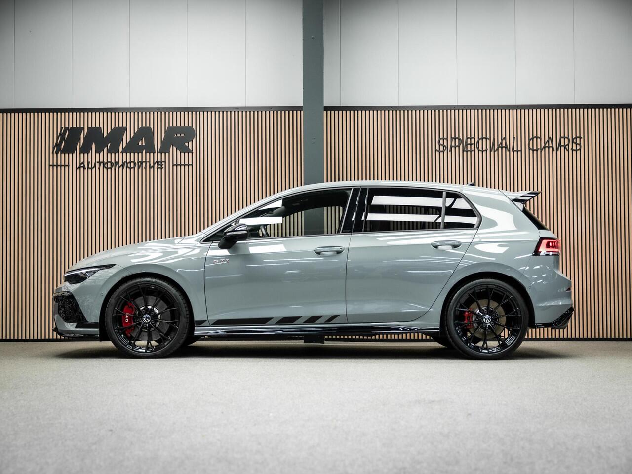 Volkswagen GOLF 2.0 TSI GTI Clubsport | Akrapovic | Head-Up | Stuurverwarming | Pano |