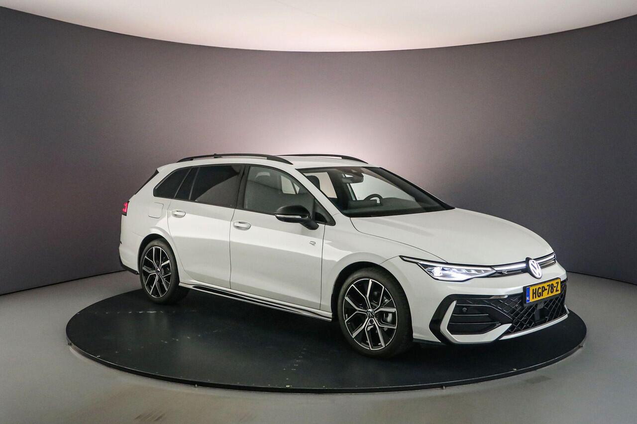 Volkswagen GOLF Variant Life Edition 1.5 eTSI 115pk DSG Automaat Adaptive cruise control, Navigatie, 360 camera, Achteruitrijcamera, Stuurwiel verwarmd, Elektrische achterklep, LED matrix koplampen