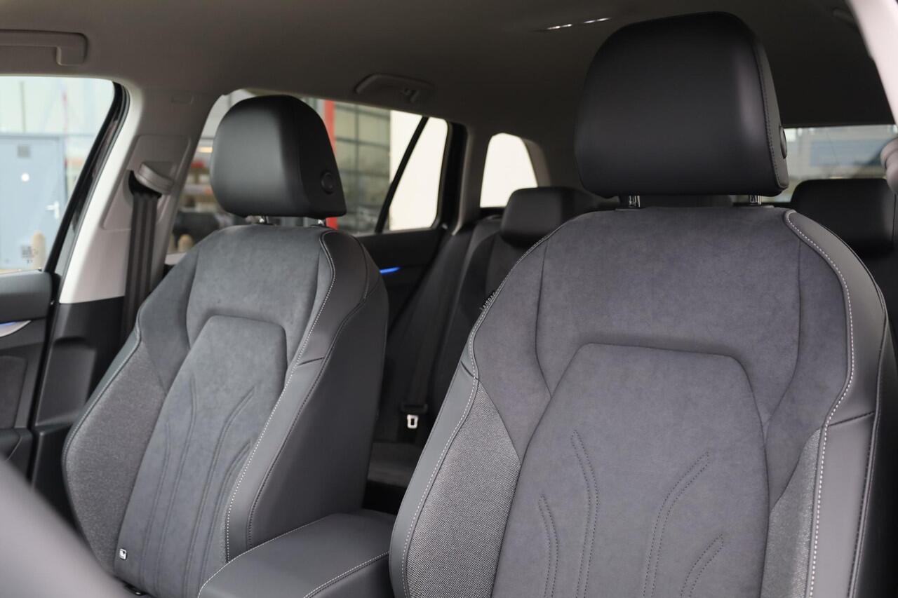 Volkswagen GOLF Variant 1.5 eTSI Life Business 116PK / 85kW, DSG, Digitaal instrumentenpaneel, Apple Carplay & Android Auto, navigatie, verwarmbare voorstoelen met massagefunctie, LED koplampen, adaptieve cruise control (acc), parkeersensoren voor en achter (pdc), DAB+, 