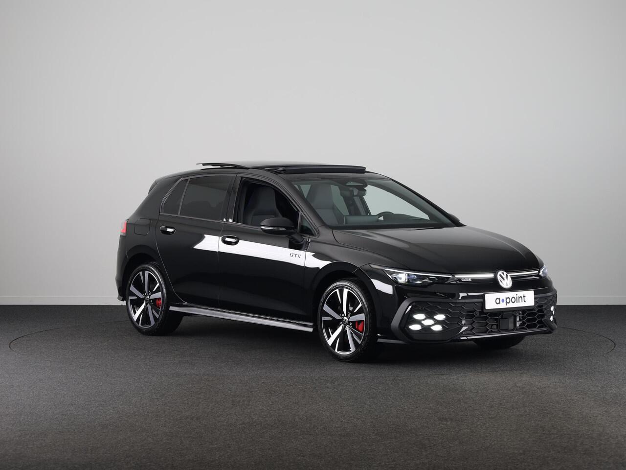 Volkswagen GOLF 1.5 eHybrid GTE 272PK PHEV |Panorama dak | Black Style | 18" Lm velgen | Multimedia pakket plus |