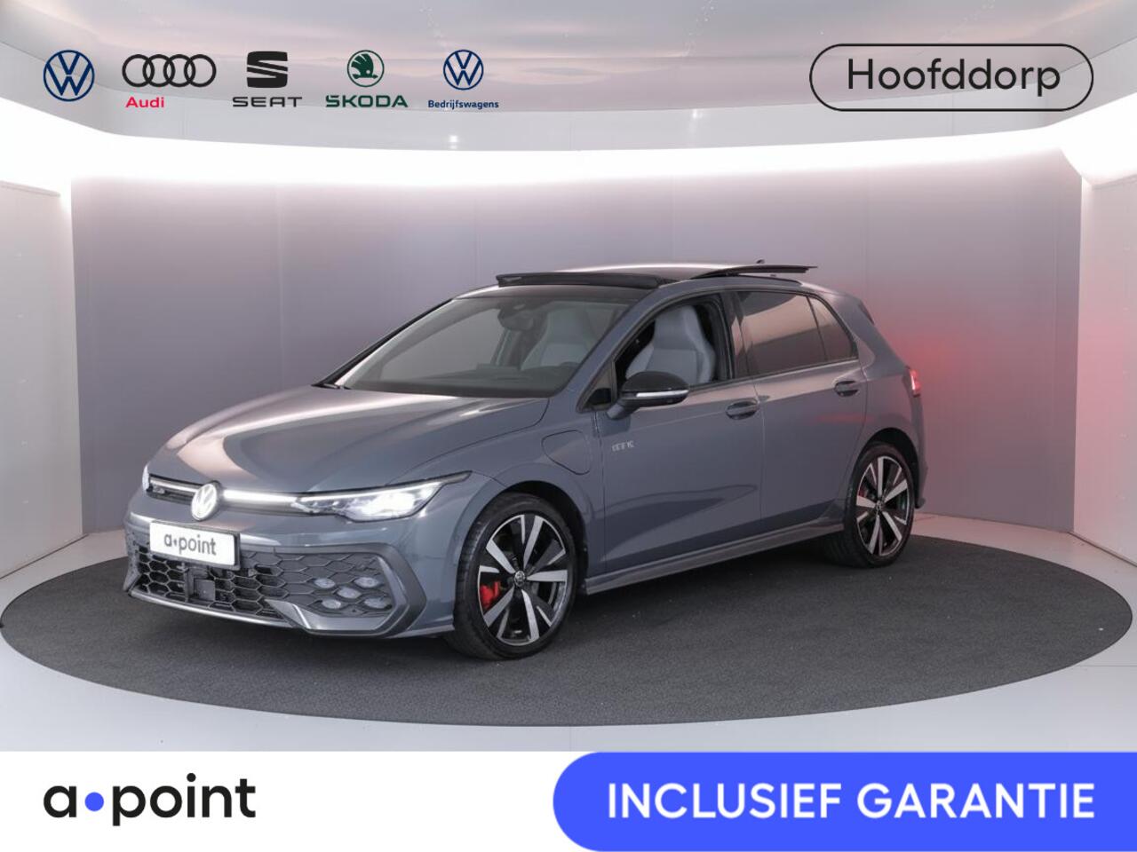 Volkswagen GOLF 1.5 eHybrid GTE 272 pk Automaat (DSG) | Sportpakket | Panoramadak | Lederen bekleding | Elektr. trekhaak | Parkeersensoren | Blackstyle | Stoelverwarming |