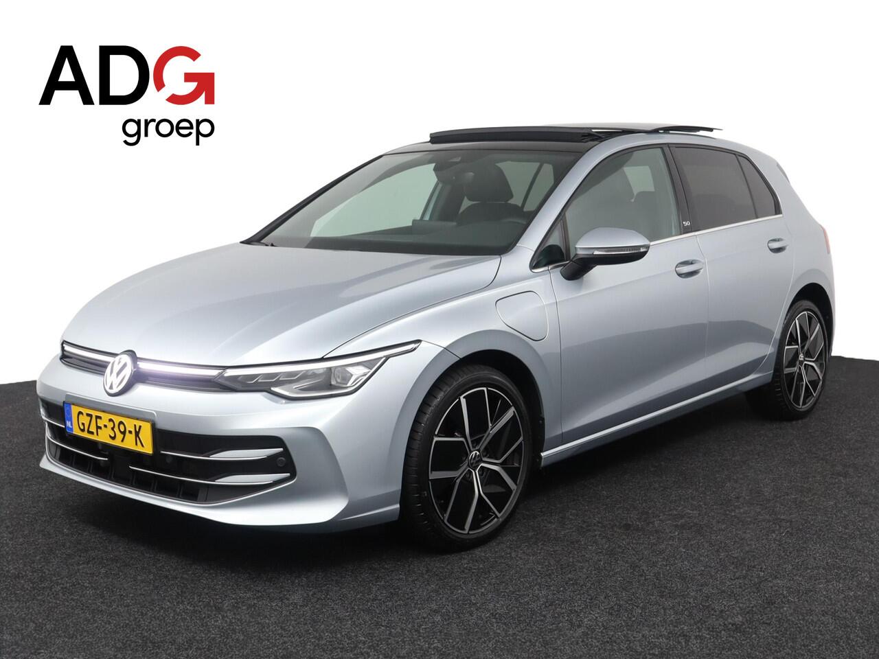 Volkswagen GOLF 1.5 eHybrid 50 Edition | Panodak | Stoelgeheugen | Lichtmetaal | Dealer onderhouden