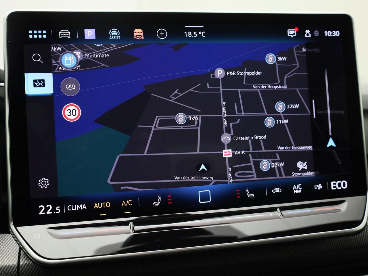 Volkswagen GOLF 1.5eHybrid 200kW/272PK GTE · Panoramadak · 360°Camera + Parkeersensoren · Trekhaak · Garantie tot februari 2030 of 100000km.