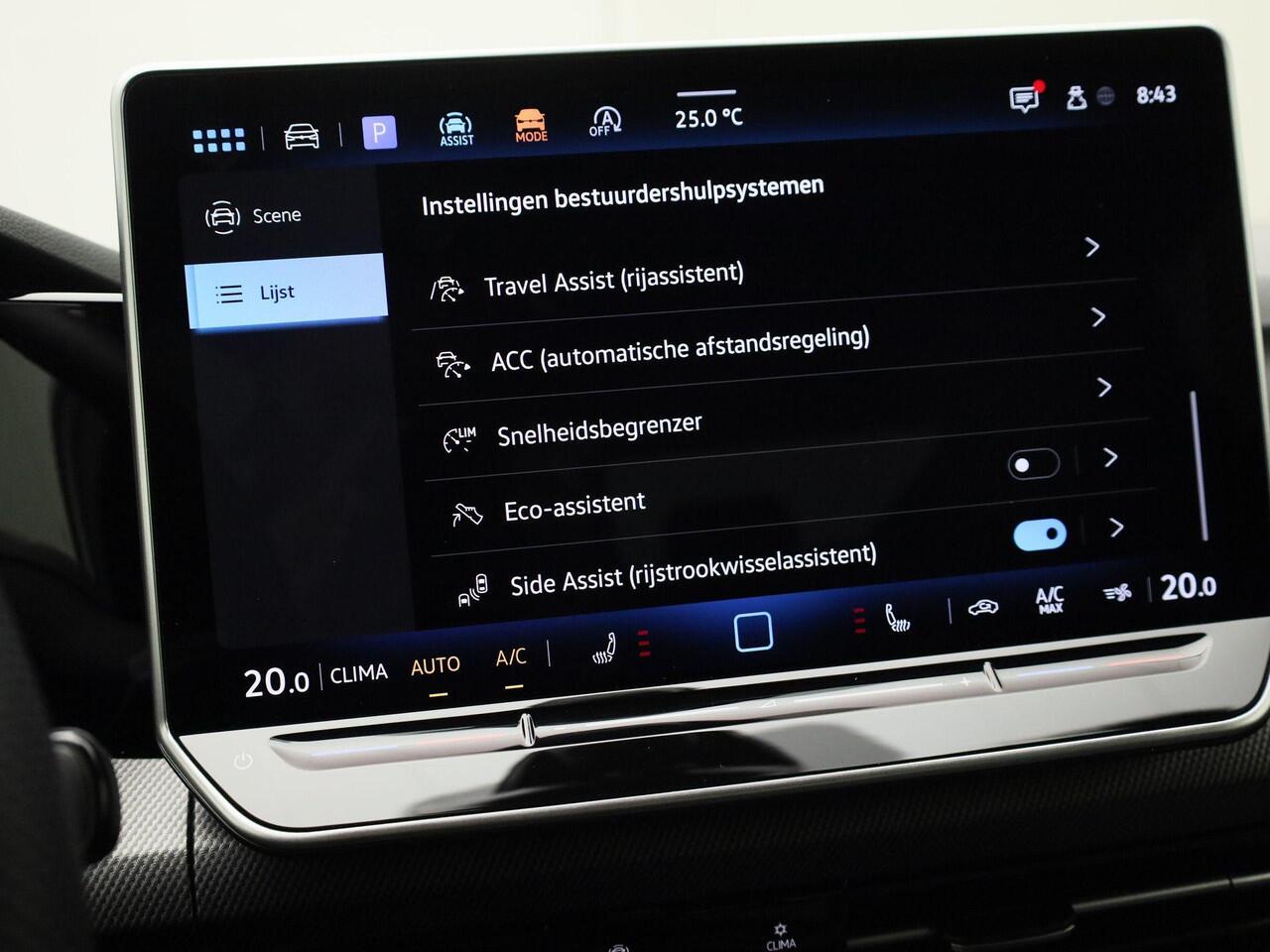 Volkswagen GOLF 1.5eTSI/150PK R-Line DSG · NIEUW MODEL · Navigatie · Apple/Android Carplay · Camera + Parkeersensoren · Garantie tot januari 2027