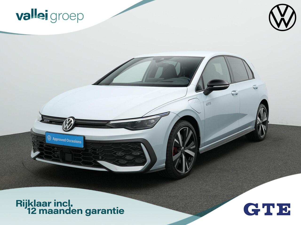 Volkswagen GOLF 1.5 eHybrid 272 pk DSG GTE | Trekhaak | Adaptief onderstel | Head-up display | Stuur-/stoelverwarming