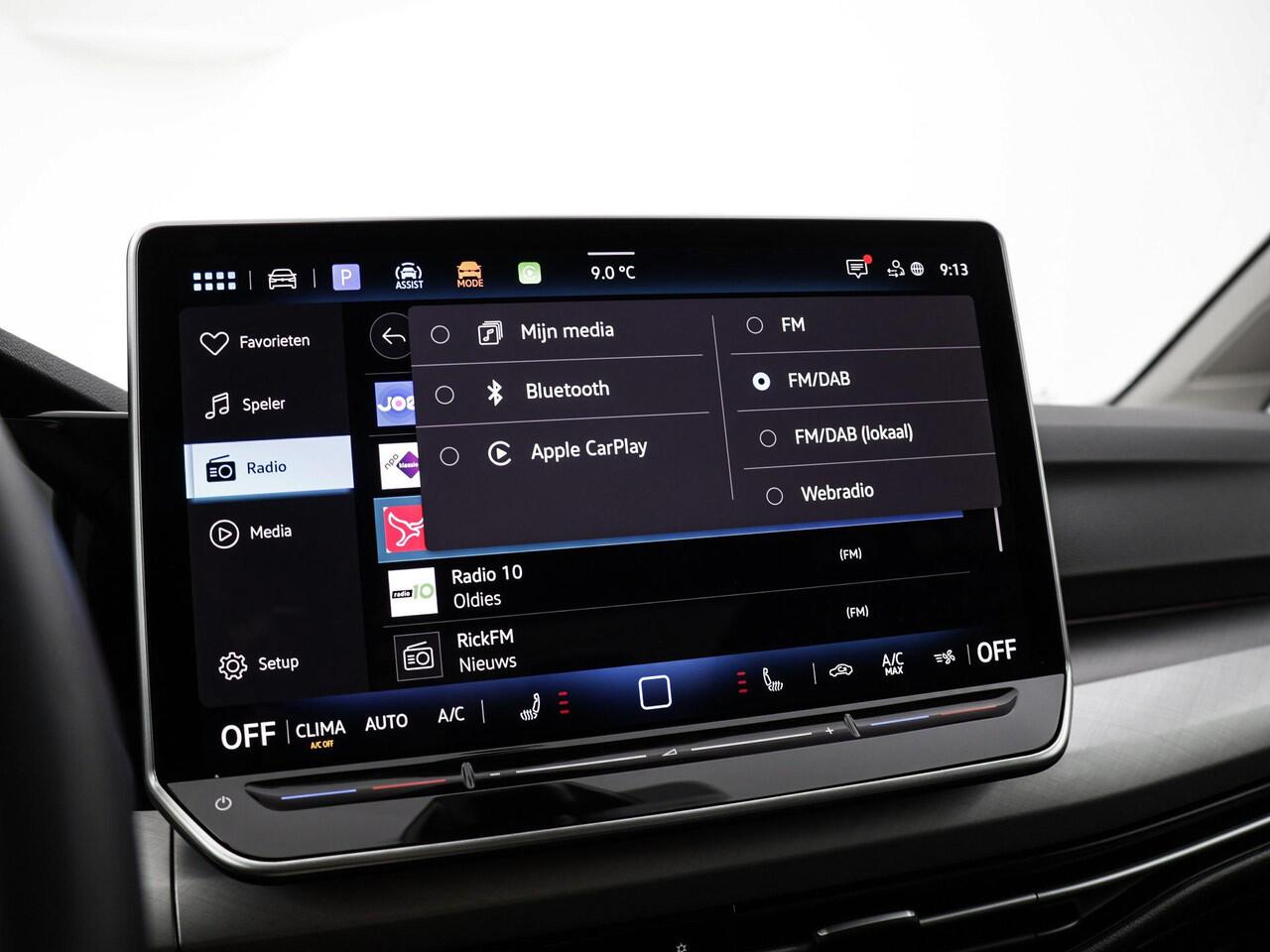 Volkswagen GOLF 1.5 204pk DSG eHybrid Life Edition · Camera · Keyless · Apple/Android Car Play · Stoel& Stuurverwarming · 18'' Inch · Garantie t/m 27-05-2029 of 100.000km