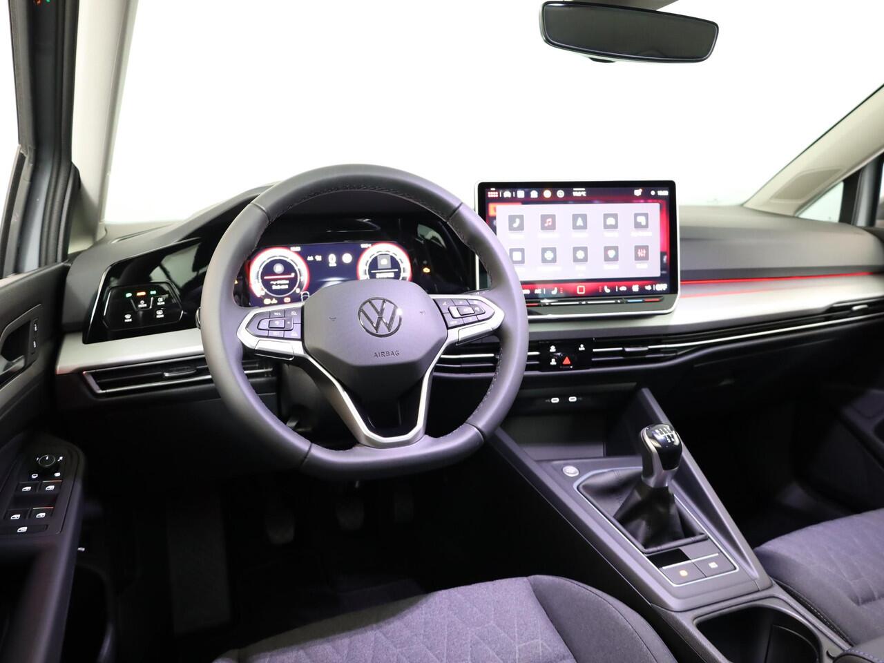 Volkswagen GOLF variant Life Edition 1.5 TSI 85 kW / 116 pk Variant 6 vers