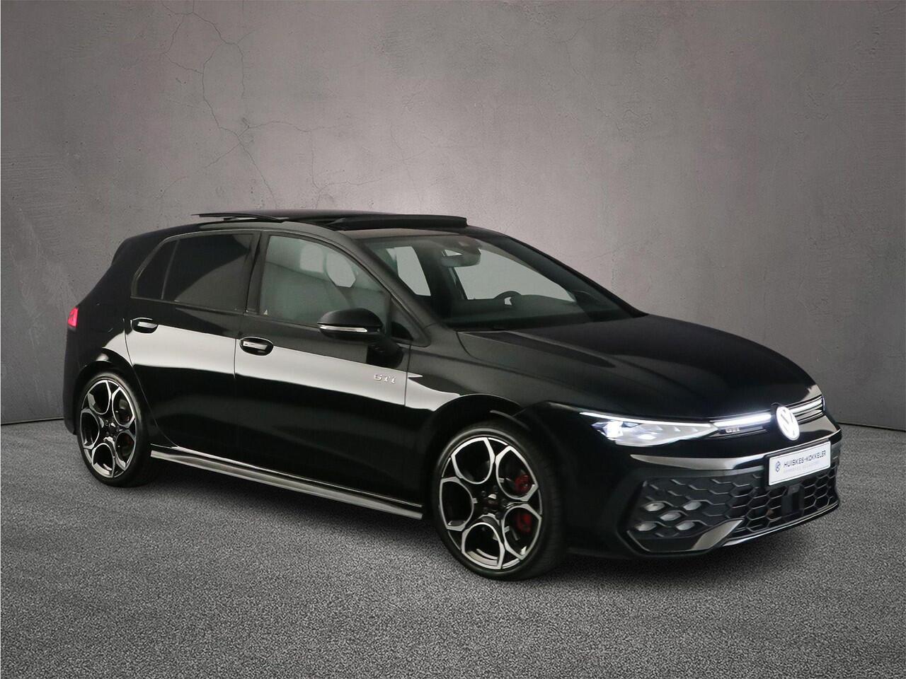 Volkswagen GOLF GTI 2.0 TSI 265pk DSG Automaat Trekhaak, Panoramadak, Adaptive cruise control, Lederen bekleding, 360 camera, Harman Kardon audio, Achteruitrijcamera