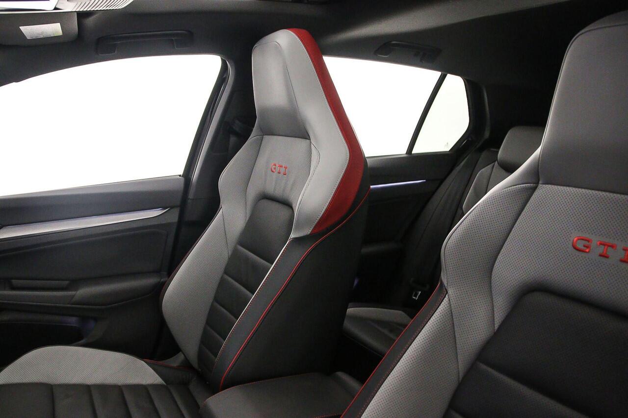 Volkswagen GOLF GTI 2.0 TSI 265pk DSG Automaat Trekhaak, Panoramadak, Adaptive cruise control, Lederen bekleding, 360 camera, Harman Kardon audio, Achteruitrijcamera