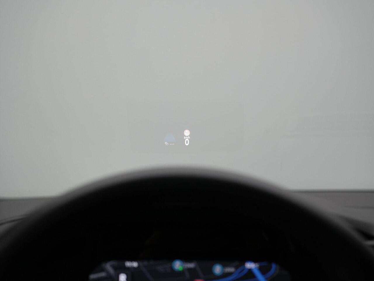 Volkswagen GOLF 1.5 eHybrid 272 pk DSG GTE | Trekhaak | IQ Light | Adaptief onderstel | Head-up display | Stuur-/stoelverwarming