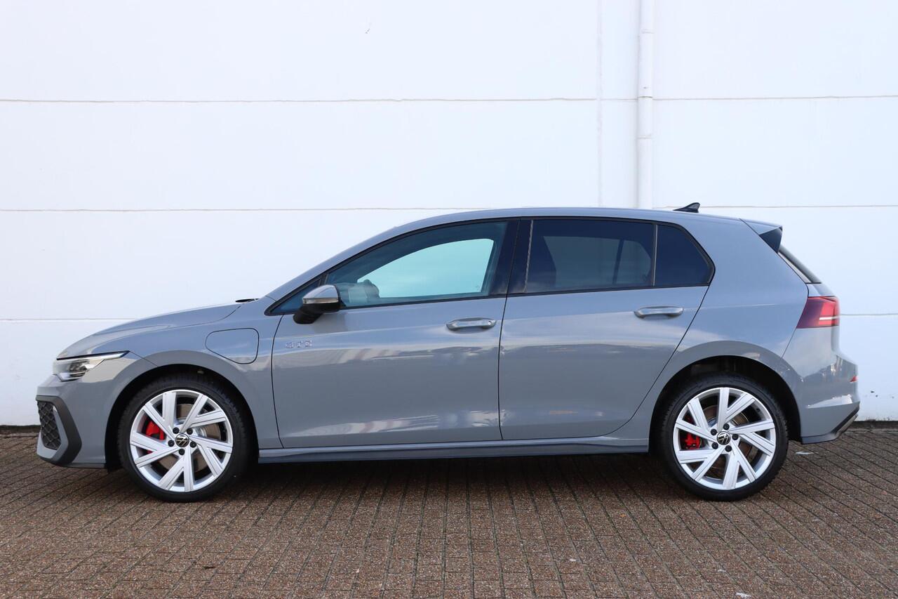 Volkswagen GOLF 1.5 eHybrid GTE 272pk DSG6 | Stuurverwarming | Camera | Carplay | HU Display