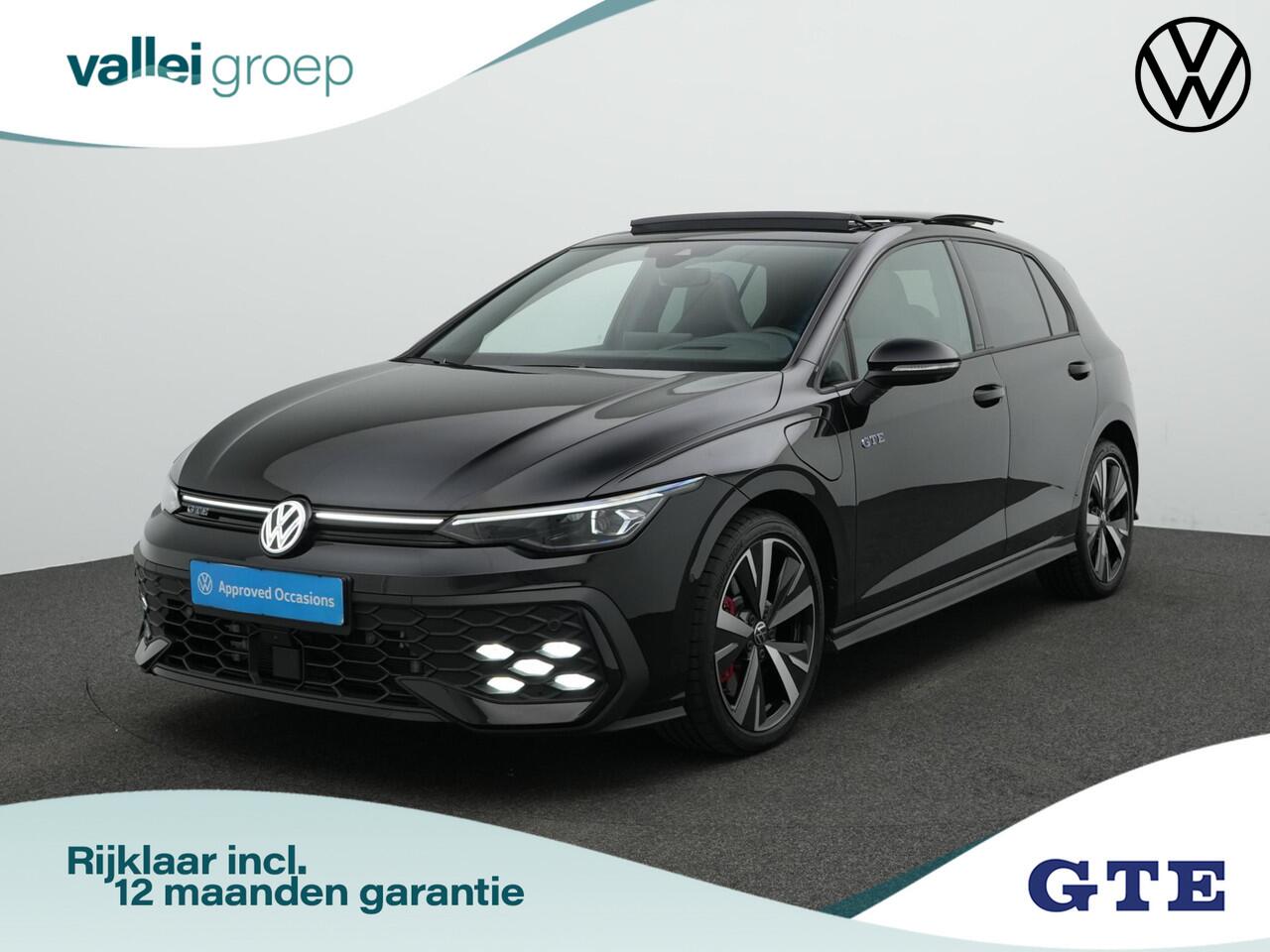 Volkswagen GOLF 1.5 eHybrid 272 pk DSG GTE | Panoramadak | Trekhaak | Adaptief onderstel | Head-up display | 360 Camera