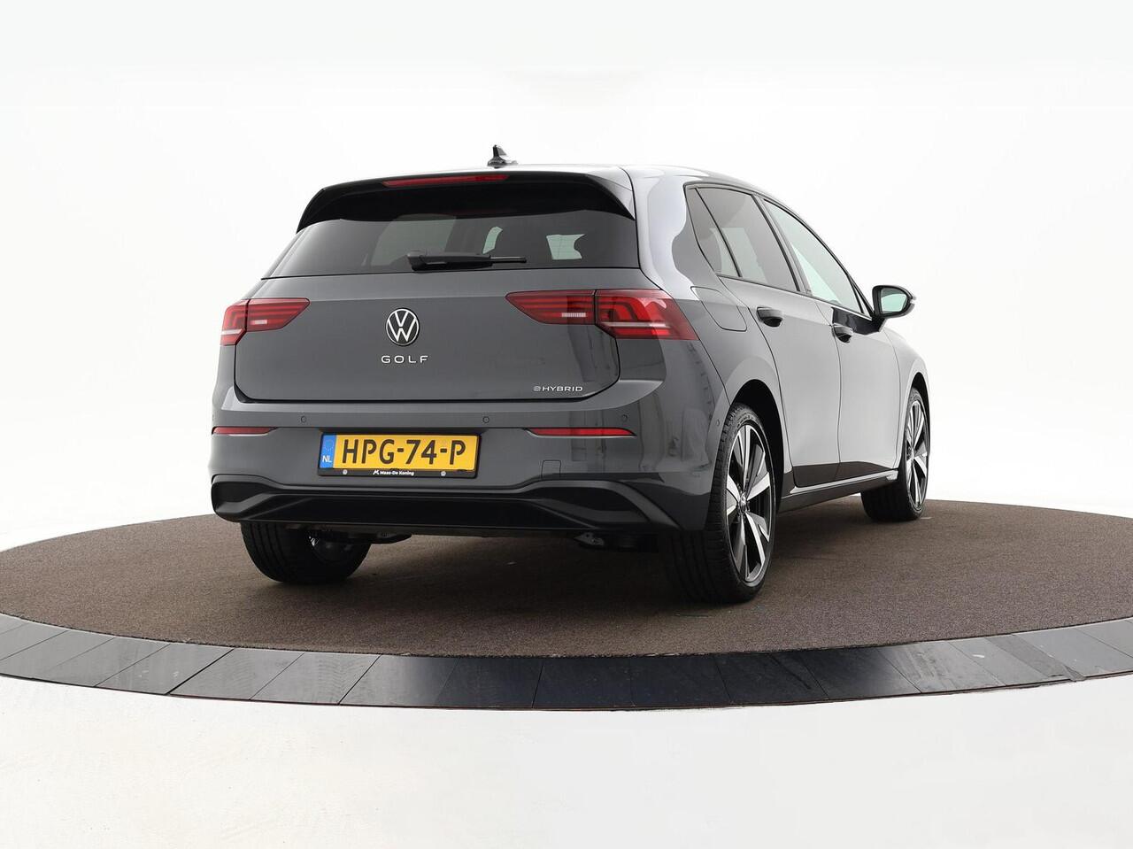 Volkswagen GOLF 1.5 eHybrid 204pk DSG Life Edition · Camera · Apple/Android Car Play · Stoel & Stuurverwarming · P-Sensoren · Keyless · 18'' Inch · Garantie t/m 19-05-2029 of 100.000km