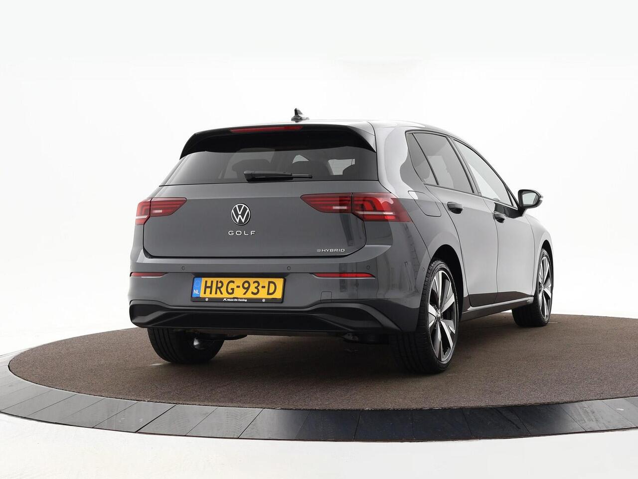 Volkswagen GOLF 1.5 eHybrid Life Edition · Apple/Android Car Play · Camera · Stoel-&Stuurverwarming · 18'' Inch · Garantie t/m 16-06-2029 of 100.000km