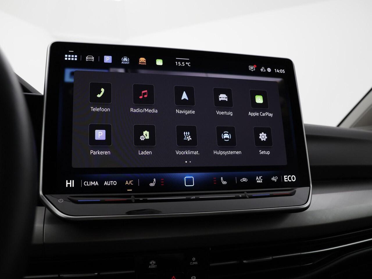 Volkswagen GOLF 1.5 204pk DSG eHybrid Life Edition · Camera · Stoel-&Stuurverwarming · Apple/Android Car Play · 18'' Inch · Garantie t/m 10-06-2029 of 100.000km