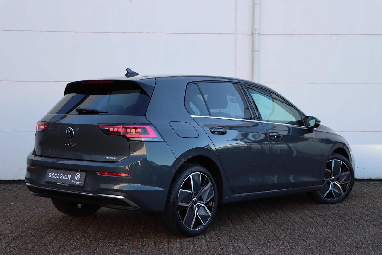Volkswagen GOLF 1.5 eHybrid Style Edition | 360 Camera | Elektrische Stoelen | Massage