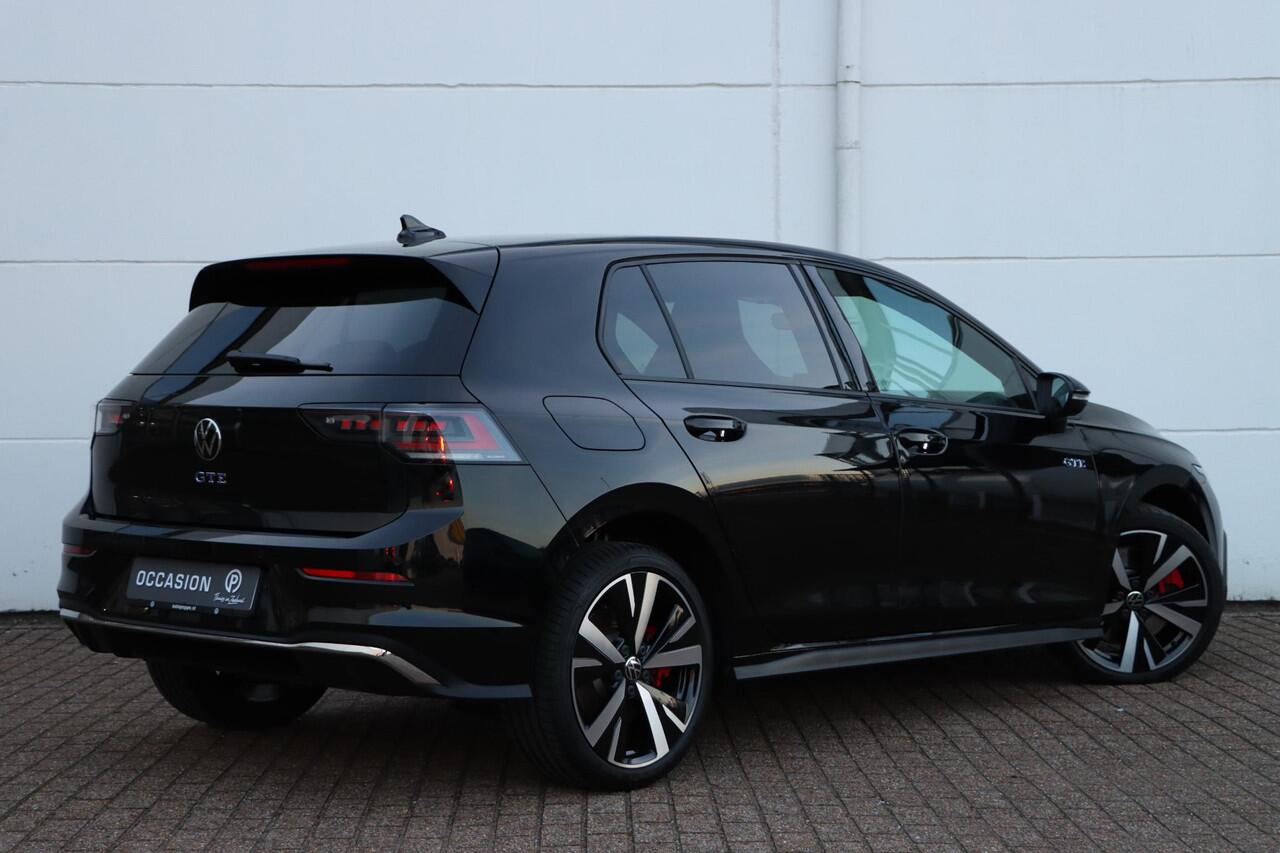 Volkswagen GOLF 1.5 eHybrid GTE 272pk DSG6 | Stoel+Stuurverwarming | Carplay | Camera | IQ. Light