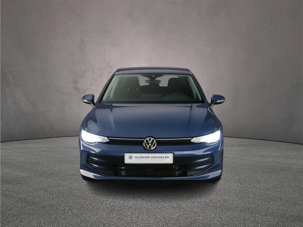 Volkswagen GOLF Life Edition 1.5 TSI eHybrid 204pk DSG Automaat Adaptive cruise control, Achteruitrijcamera, Stuurwiel verwarmd, App connect, Parkeersensoren, LED koplampen