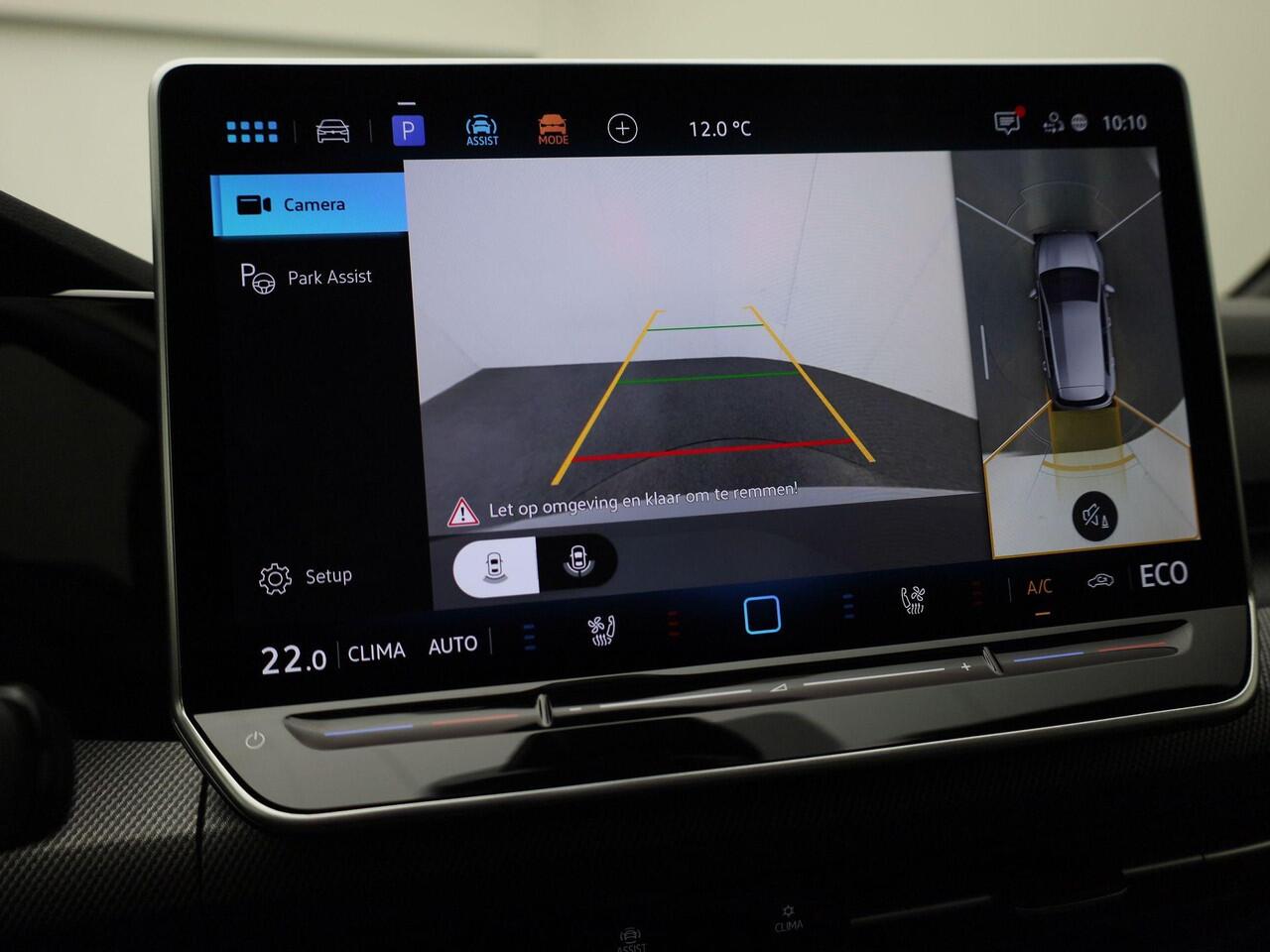 Volkswagen GOLF 1.5eHybrid 200kW/272PK Black Style GTE · Panoramadak · 360°Camera + Parkeersensoren · Leder · Elektrische stoelverstelling · HEAD-UP Display · Garantie t/m 15-04-2030 of 100000km