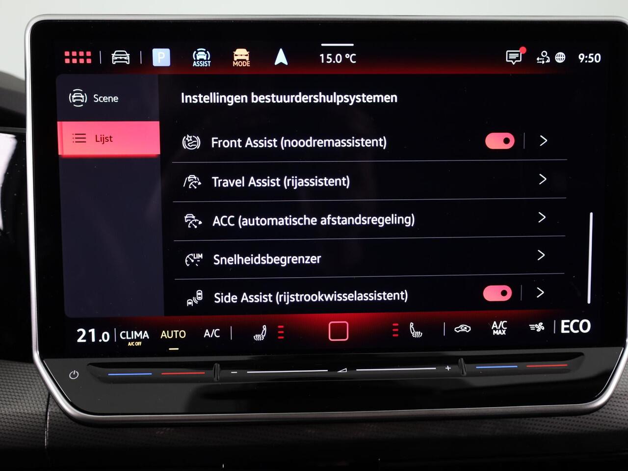 Volkswagen GOLF 1.5 eHybrid Style Edition 204 PK PHEV | Panorama dak | Navigatie | Verlengde garantie | 18 " LM velgen |