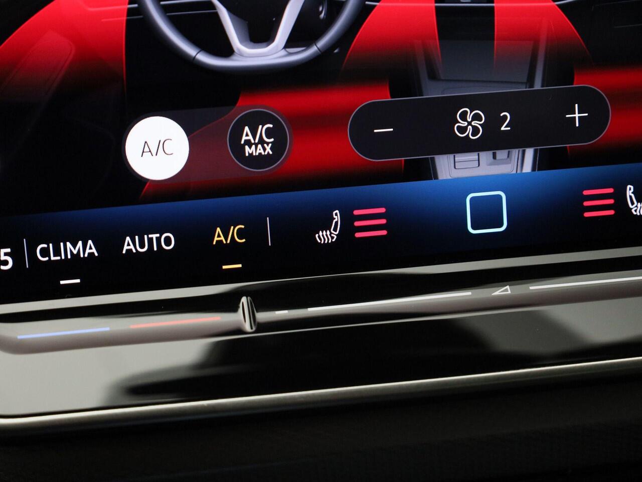 Volkswagen GOLF 1.5eTSI/150PK Goal DSG · Camera · Navigatie · Trekhaak · Apple/Android Car Play · Garantie t/m 27-03-2027