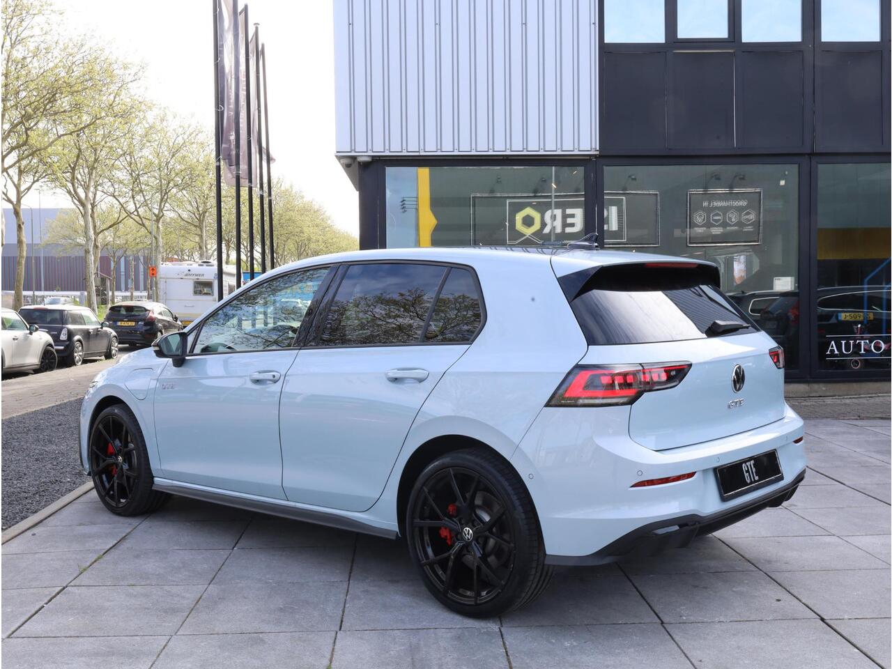 Volkswagen GOLF GTE 1.5 eHybrid 272PK | Vol Leer | 360° | Stoel Ventilatie | Head-up | Keyless | Camera | Memory | IQ Light | Stoel&Stuurverwarming | 19"Inch |