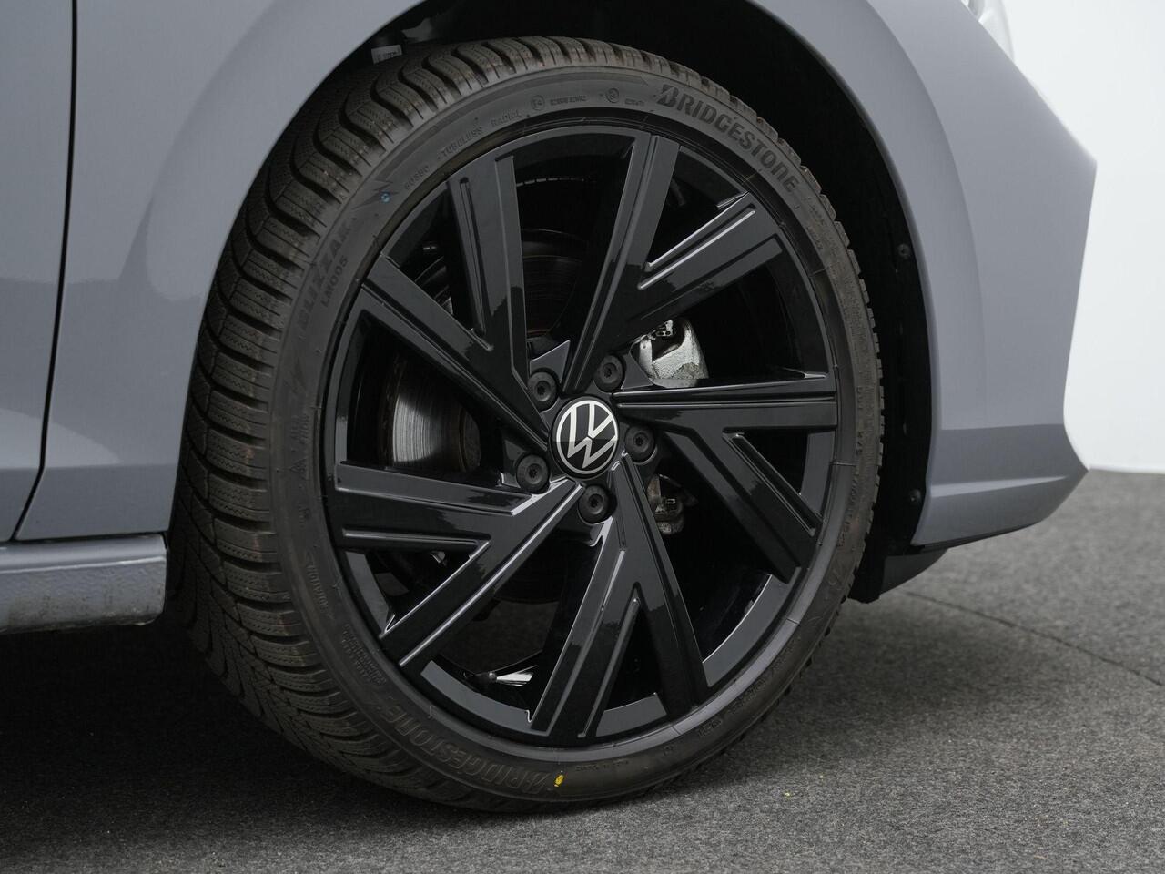 Volkswagen GOLF Variant 1.5 eTSI 150 pk DSG Life | Trekhaak | 360 camera | Stuur-/stoelverwarming | Adaptive Cruise | Navigatie