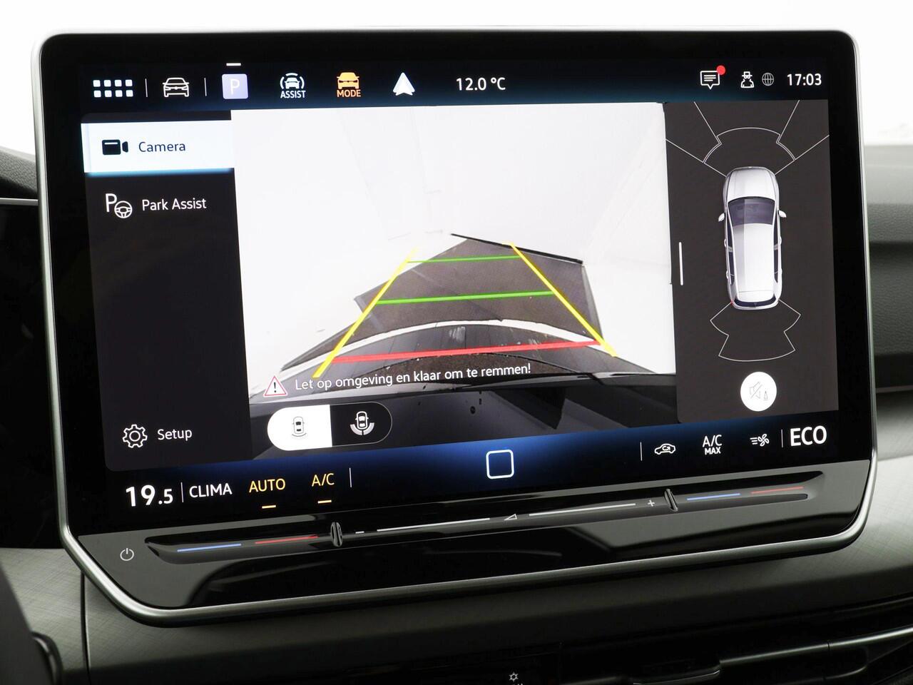 Volkswagen GOLF Life Edition 1.5 eHybrid 204 PK 6 versn. DSG PRIVATE LEASE VANAF ¤459P/M · Apple Carplay · Android Auto · Voorraad OUTLET · Prijs is inclusief inruilpremie ·