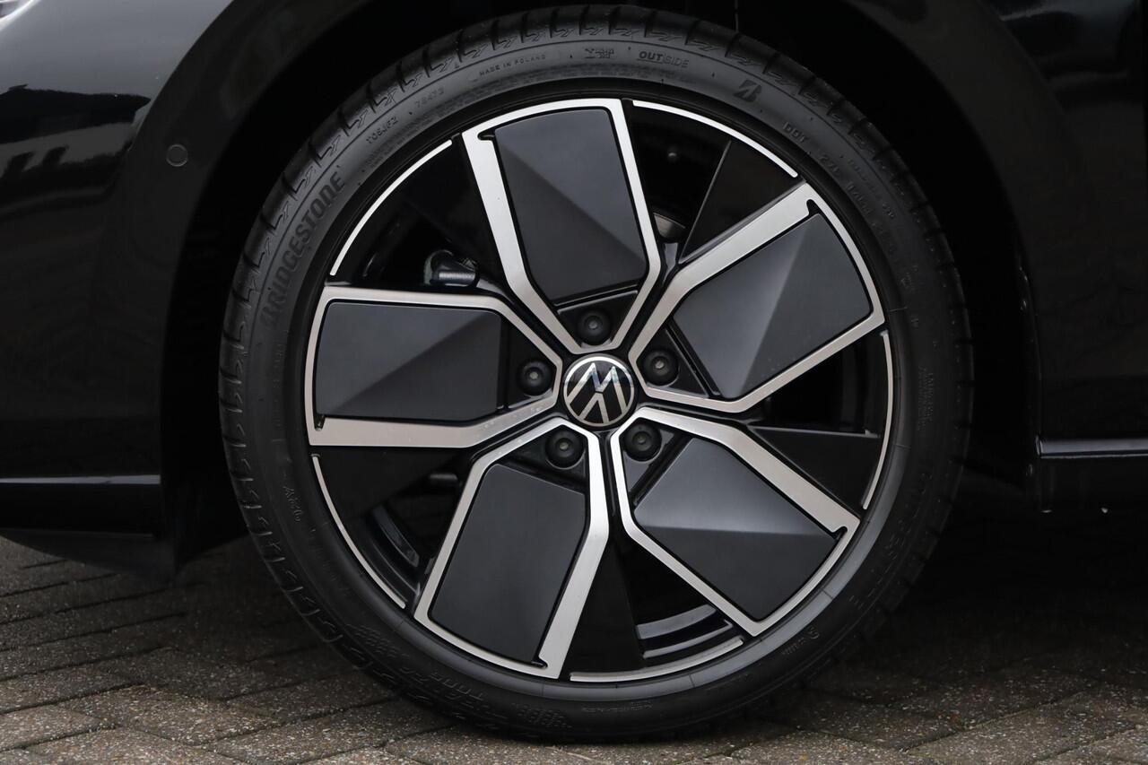 Volkswagen GOLF 1.5 eHybrid Style Edition 204PK / 150kW LED Matrix IQ.Light, 360° camera, Apple Carplay & Android Auto, achteruitrijcamera, head-up display, 3-zone Climatronic, draadloos telefoon laden, voorstoelen verwarmbaar met massagefunctie, dynamische grootlichtass