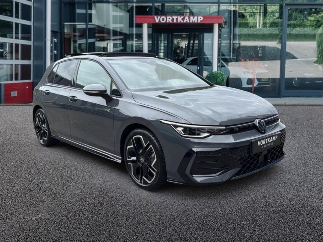 Volkswagen GOLF 1.5 eTSI R-LINE PANO-DAK/CAMERA/NAVI/CARPLAY/ACC/STOEL-STUURVERW