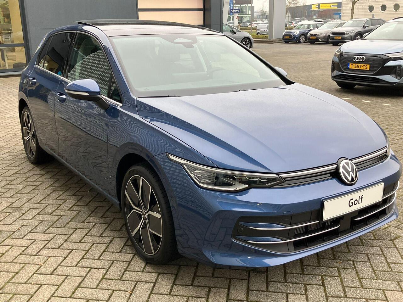 Volkswagen GOLF 8 Style Edition 1.5 eHybrid 150 kW / 204 PK DSG | Panoramadak |