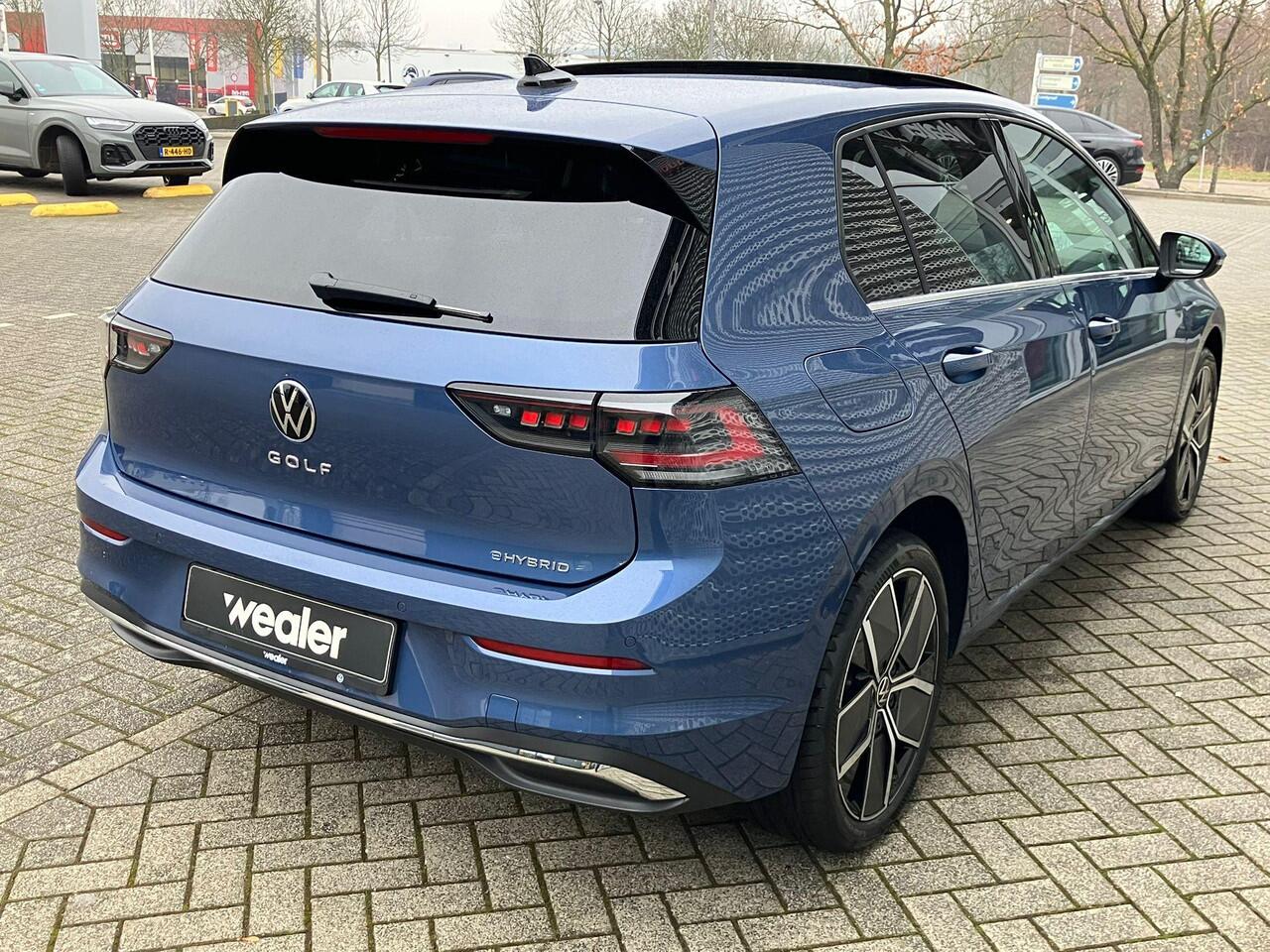 Volkswagen GOLF 8 Style Edition 1.5 eHybrid 150 kW / 204 PK DSG | Panoramadak |