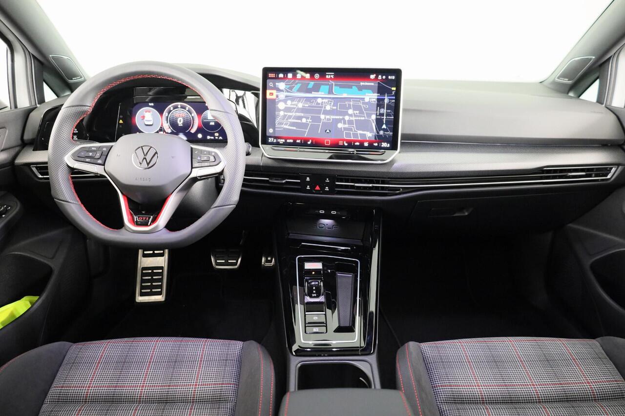 Volkswagen GOLF GTI 2.0 195 kW / 265 pk TSI Hatchback 7 versn. DSG | Verlengde garantie | Panoramadak | Head up Display | Harman Kardon |