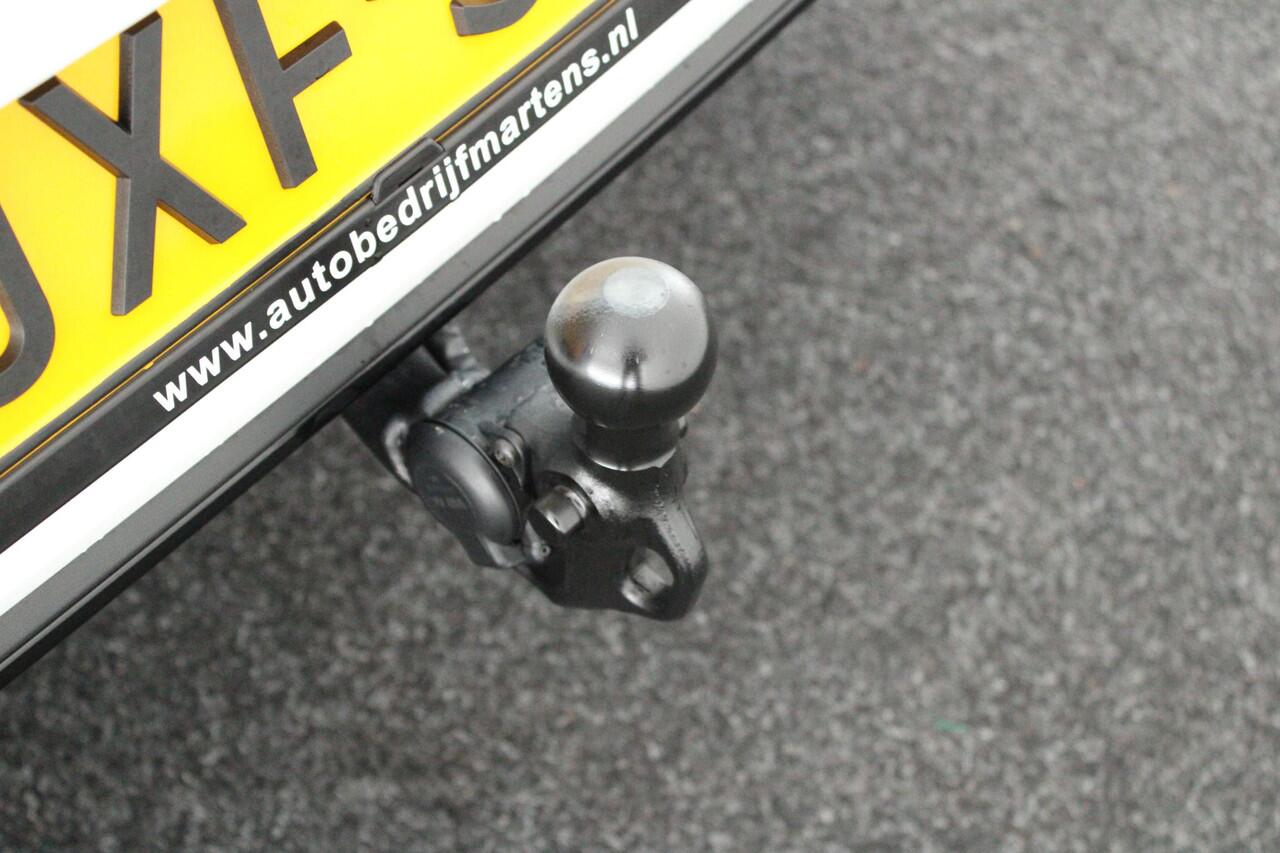 Volkswagen GOLF 1.5 272pk eHybrid GTE Black Style Trekhaak 360Camera Head-Up Panoramadak Keyless Stoelverwarming Navigatie