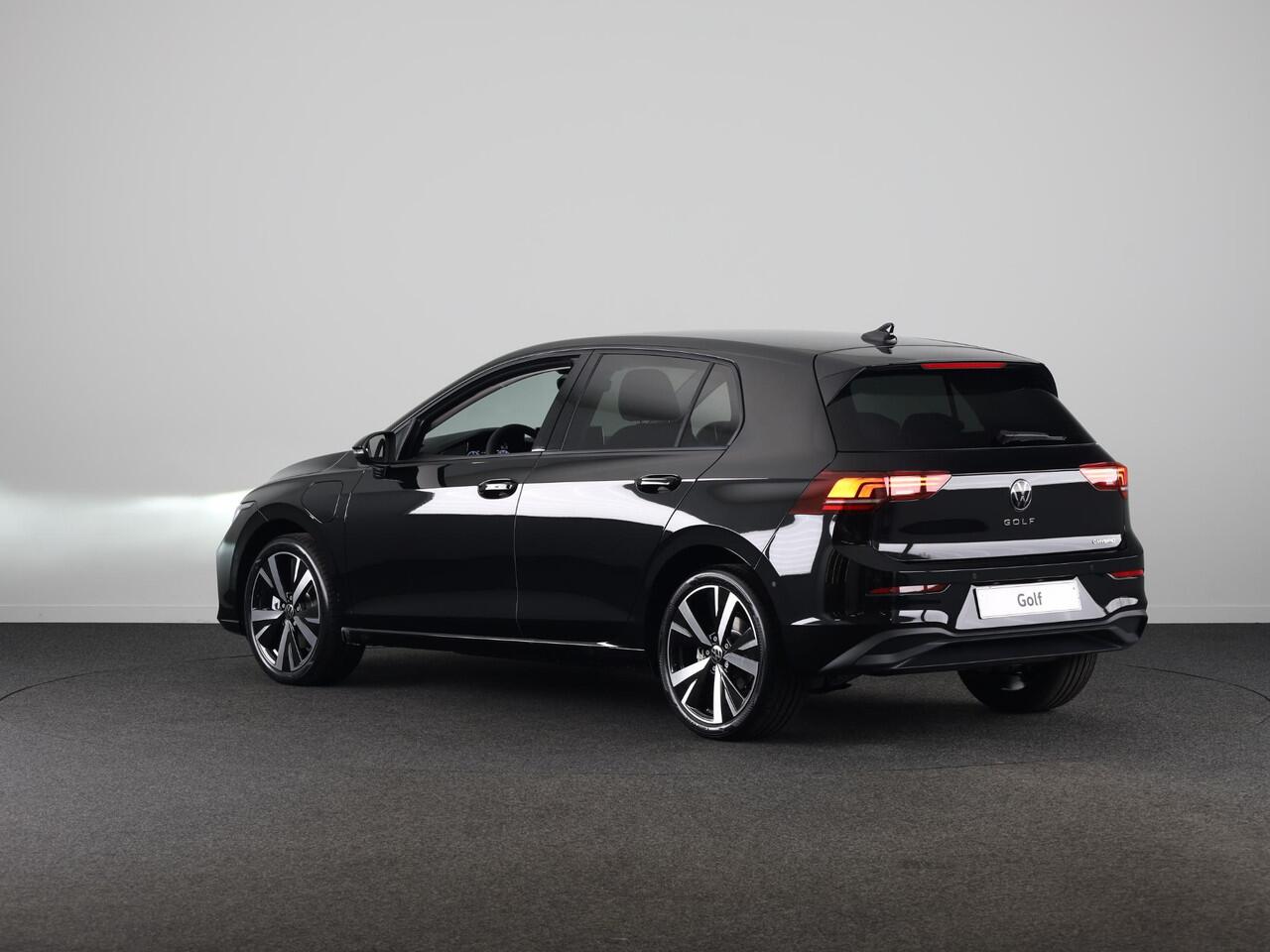 Volkswagen GOLF Life Edition 1.5 eHybrid 204 PK | 17 "LM velgen | Stoel & Stuurverwarming | Camera |