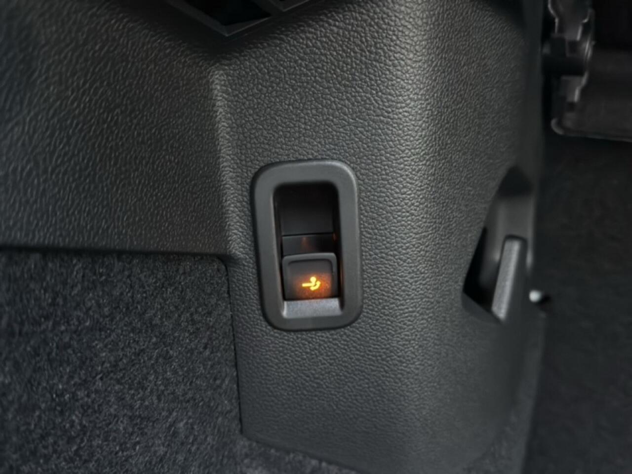 Volkswagen GOLF 1.5 TSI DSG GTE IQ/TREKHAAK/OPENDAK/CAMERA/HEADUPDIS/ACC