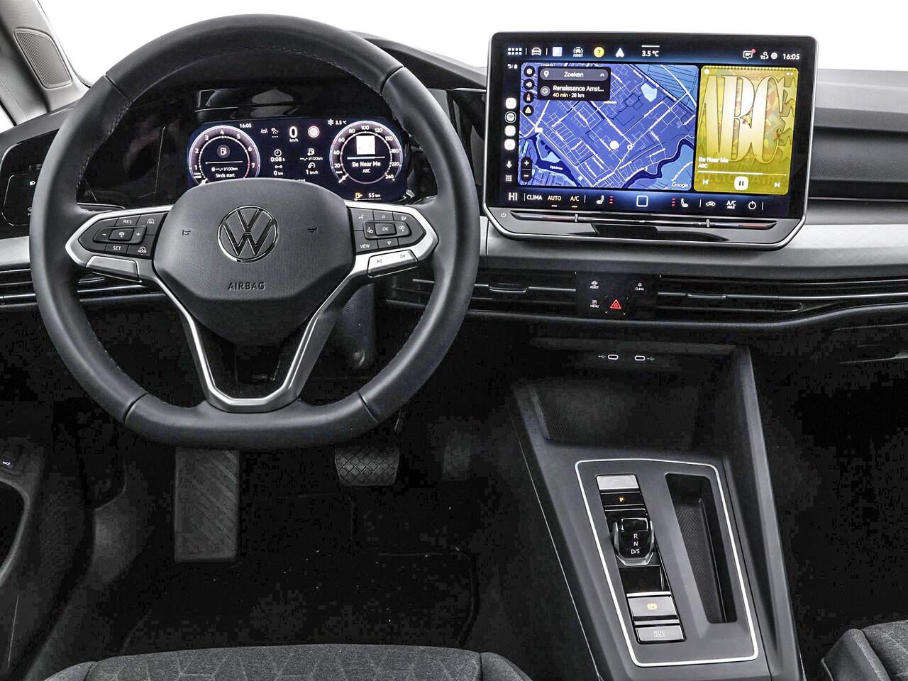 Volkswagen GOLF variant Life Edition 1.5 eTSI 116 pk 7 versn. DSG · Achteruitrijcamera · draadloze telefoonlader · Trekhaak inklapbaar, met elektrische ontgrendeling ·