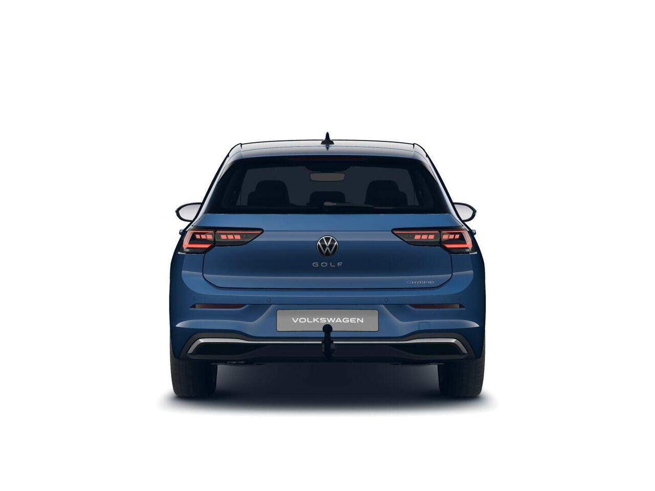 Volkswagen GOLF 1.5 eHybrid Style Edition | Trekhaak | Elektrisch verstelbare stoelen | Stoel- & Stuurverwarming | LED Matrix |