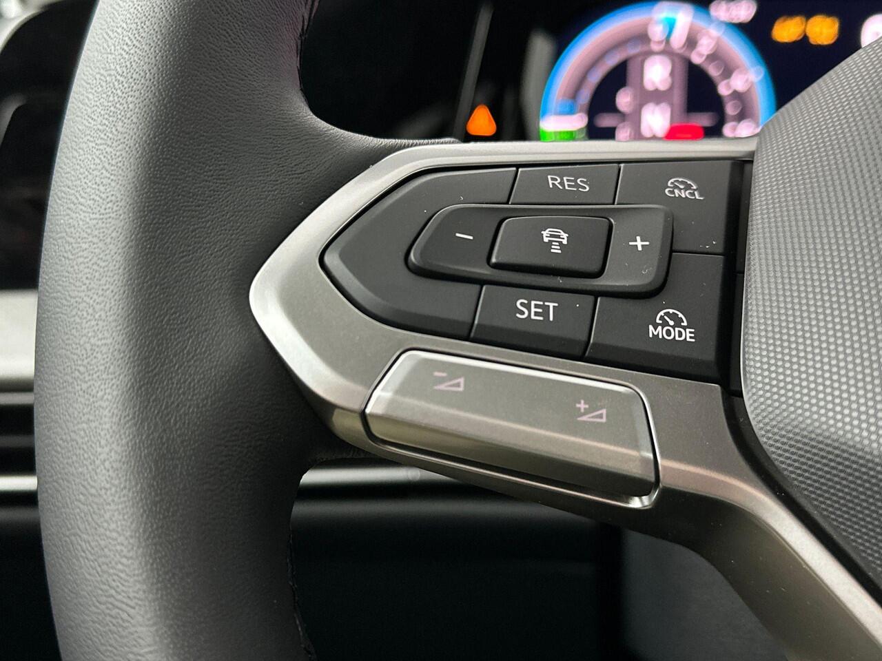 Volkswagen GOLF Life Edition 204 pk Plug in Hybride