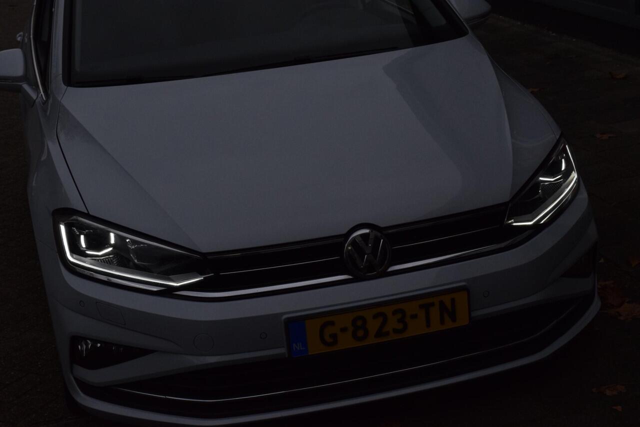 Volkswagen GOLF SPORTSVAN Highline|Dak|Trekh.|ACC|Carplay|Massage