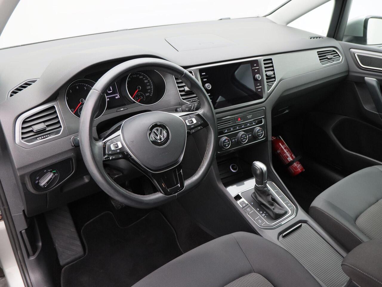 Volkswagen GOLF SPORTSVAN 1.0 TSi 115 Pk Automaat Comfortline | Adaptive Cruise | CarPlay | Navigatie | Camera | Stoelverwarming | 16 Inch | 39.222 Km!!