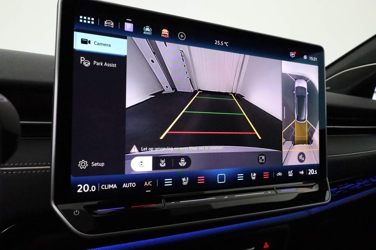 Volkswagen ID ID.7 Tourer First Edition 77 kWh 210 kW / 286 pk | Warmtepomp | IQ Light | DCC | Harman Kardon sound | Navi