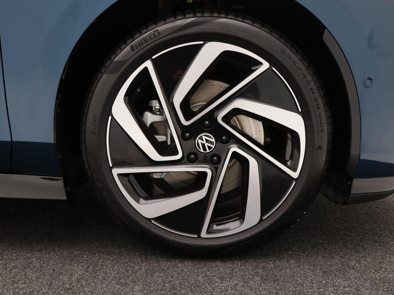 Volkswagen ID ID.7 Tourer Pro Business 77 kWh 286 pk | 360 Camera | Ergonomische Voorstoelen | Stoel/Stuur Verwarming | Travel Assist | Autonome Parkeerfunctie |