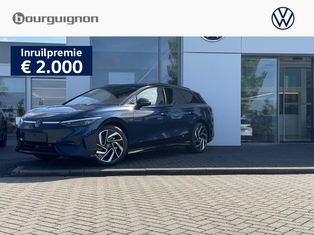 Volkswagen ID ID.7 Tourer Pro Limited Edition 77 kWh 286 pk | Massage Stoelen | Head-Up Display | Trekhaak | 360 Camera | Elektrische Stoelen | Elektrische Achterklep |