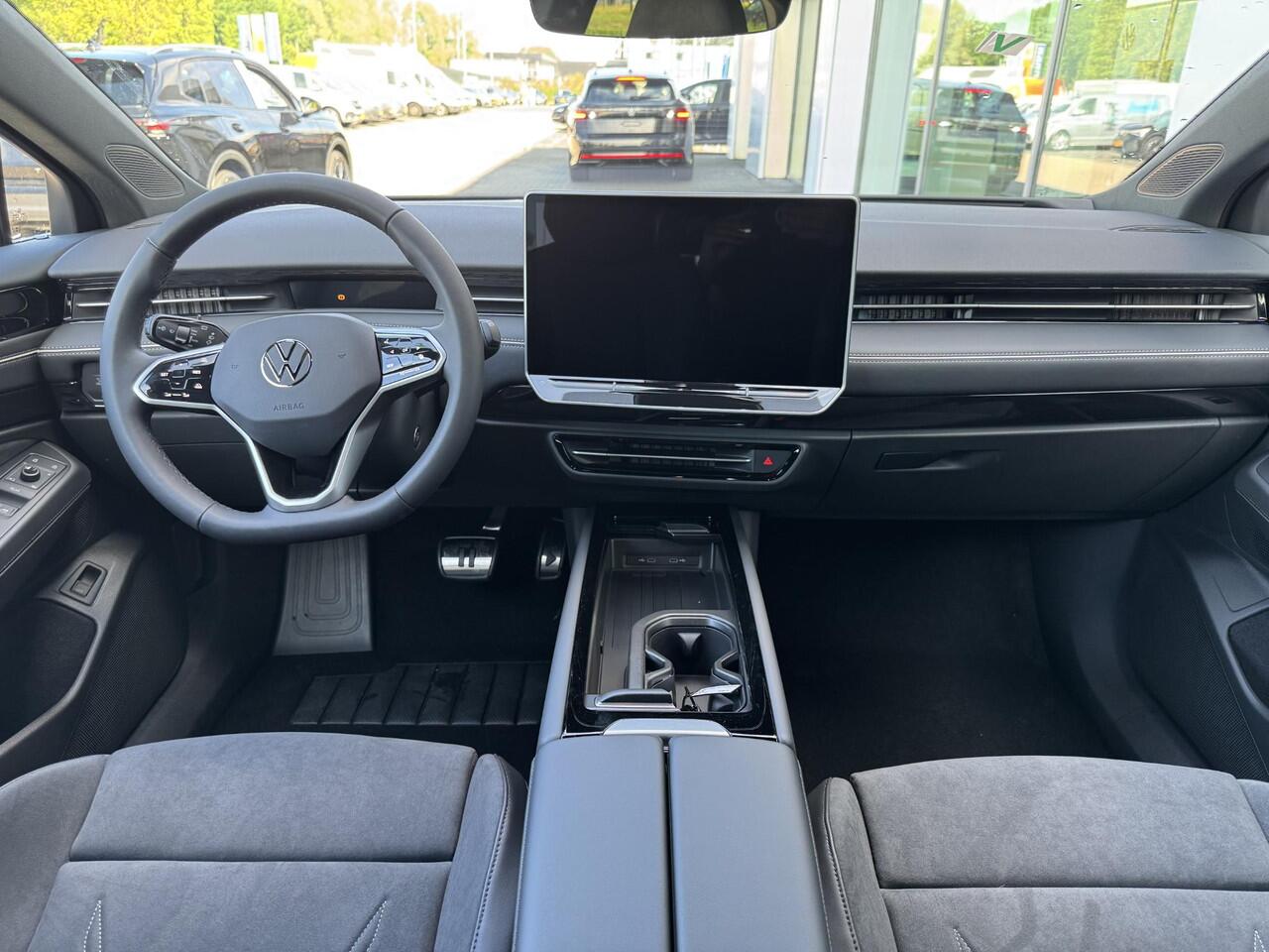 Volkswagen ID ID.7 Tourer Pro Limited Edition 77 kWh 286 pk | Massage Stoelen | Head-Up Display | Trekhaak | 360 Camera | Elektrische Stoelen | Elektrische Achterklep |