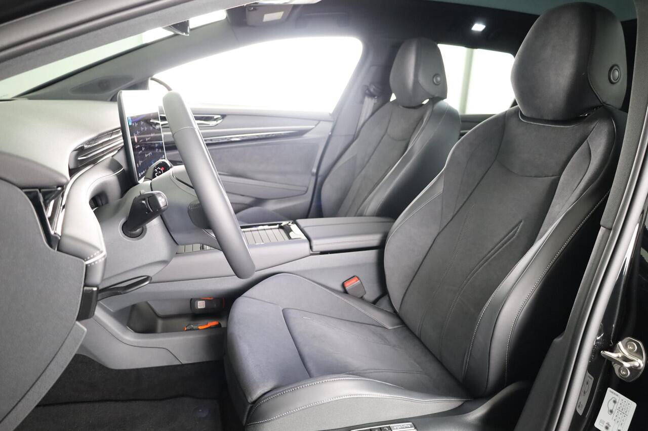 Volkswagen ID ID.7 Tourer Pro Limited Edition 77 kWh | Panoramadak | Head-Up Display | 360 Camera | Stoelverwarming |