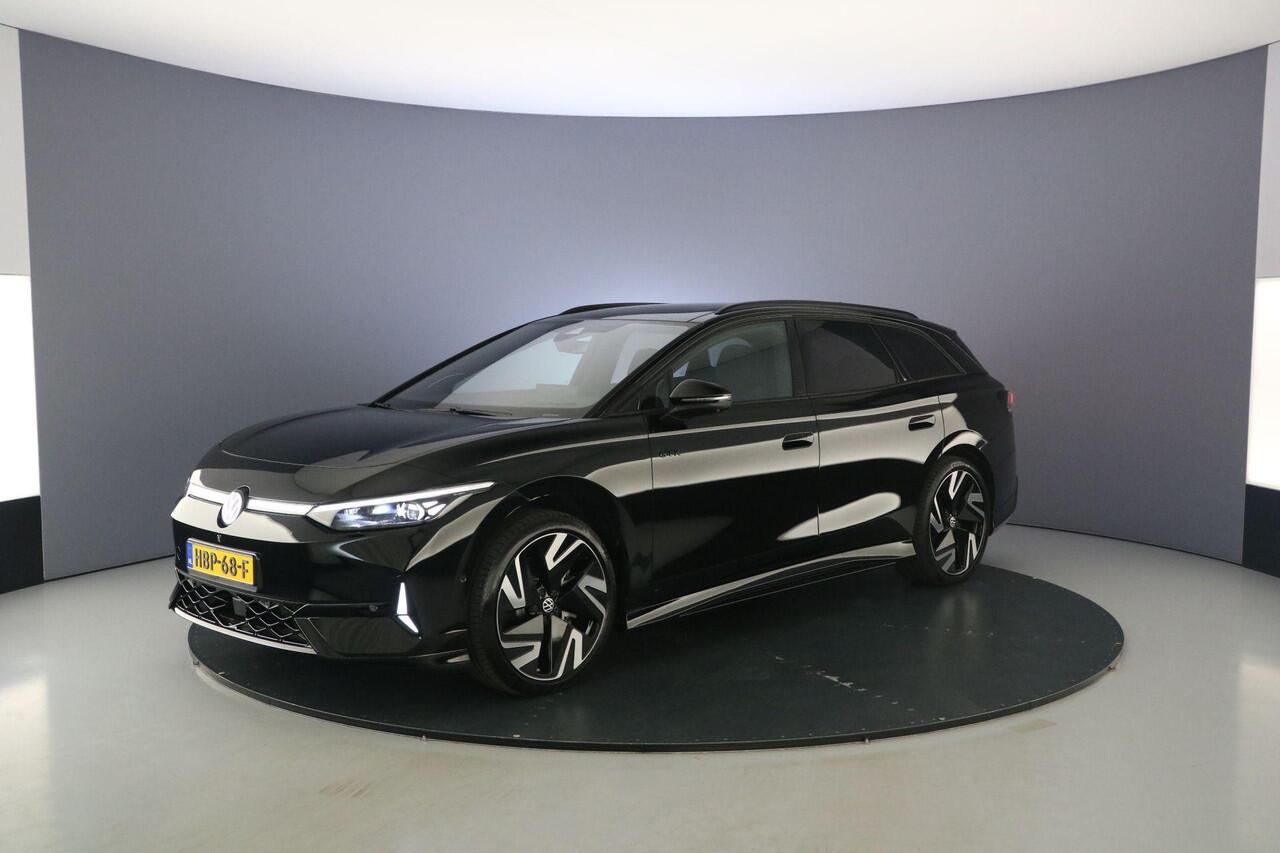 Volkswagen ID ID.7 Tourer GTX Business 340pk Automaat Trekhaak, Panoramadak, Adaptive cruise control, Harman Kardon audio, 360 camera, Elektrische achterklep, Achteruitrijcamera