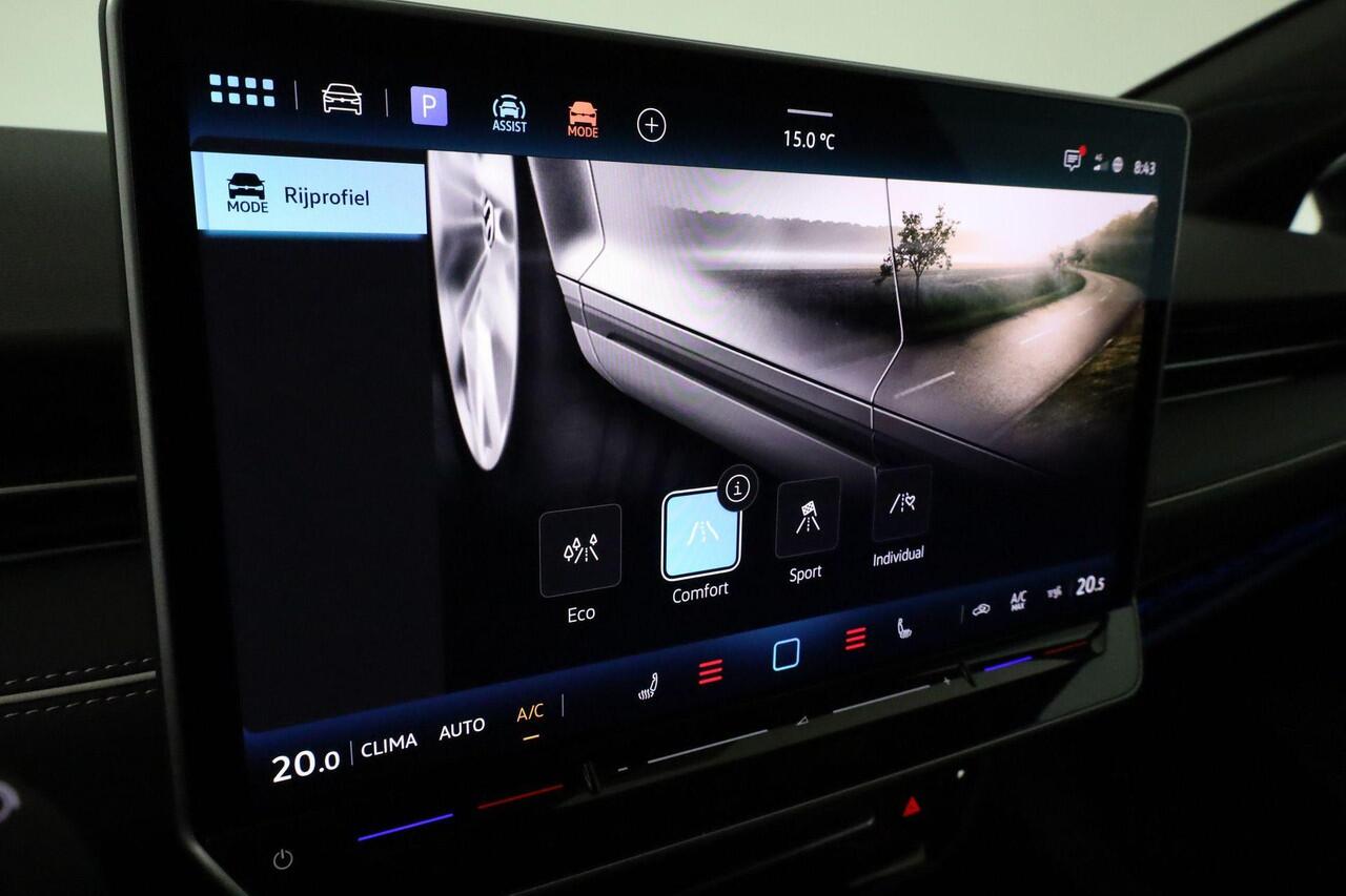 Volkswagen ID ID.7 Tourer Pro Business 77 kWh 286 PK | IQ Light | 360 Camera | HUD | Keyless | Side Assist | 20 inch