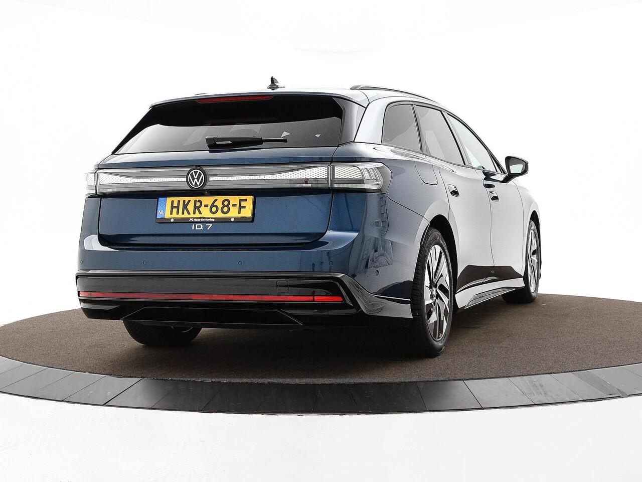 Volkswagen ID ID.7 Tourer Pro Business 286 pk · Achteruitrijcamera · Trekhaak inklapbaar, met elektrische ontgrendeling ·